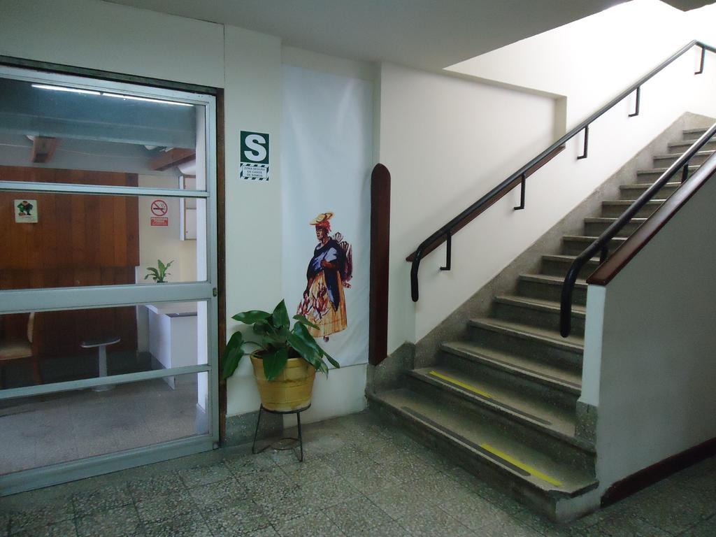 Hotel Estacion Central ลิมา ภายนอก รูปภาพ